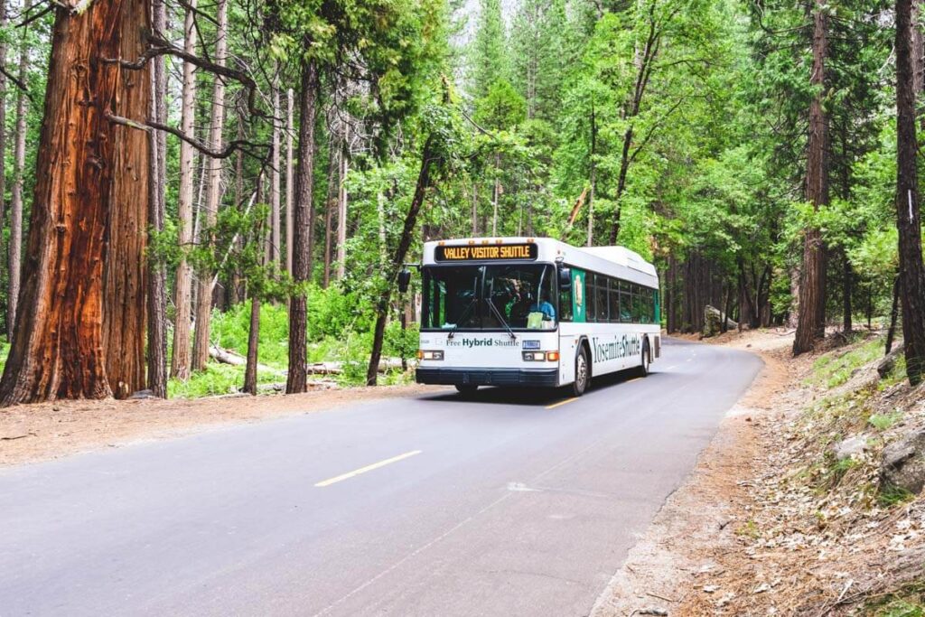 Shuttle bus to the Sentinel Dome and Taft Point Loop