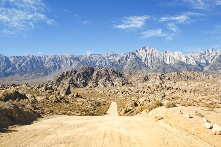 Your Guide to Alabama Hills Movie Road