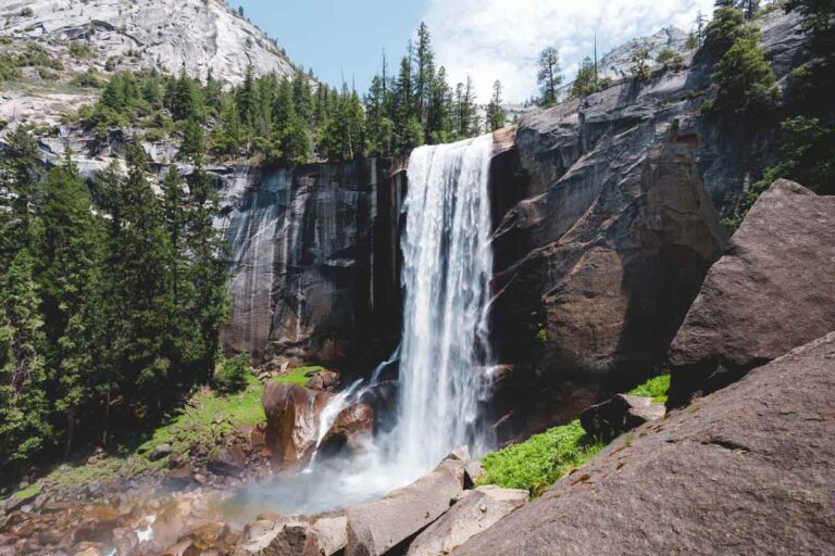16 Must-Visit Northern California Waterfalls